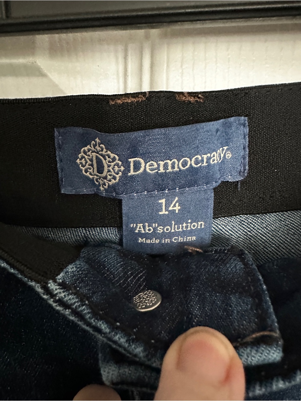 Democracy Dark Blue Straight Leg Women’s Jeans - Picture 4 of 9